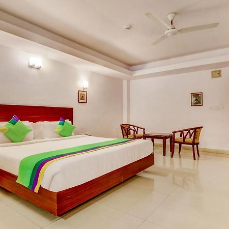 Treebo Trend Central Hotel Museum Road Thrissur Exterior photo