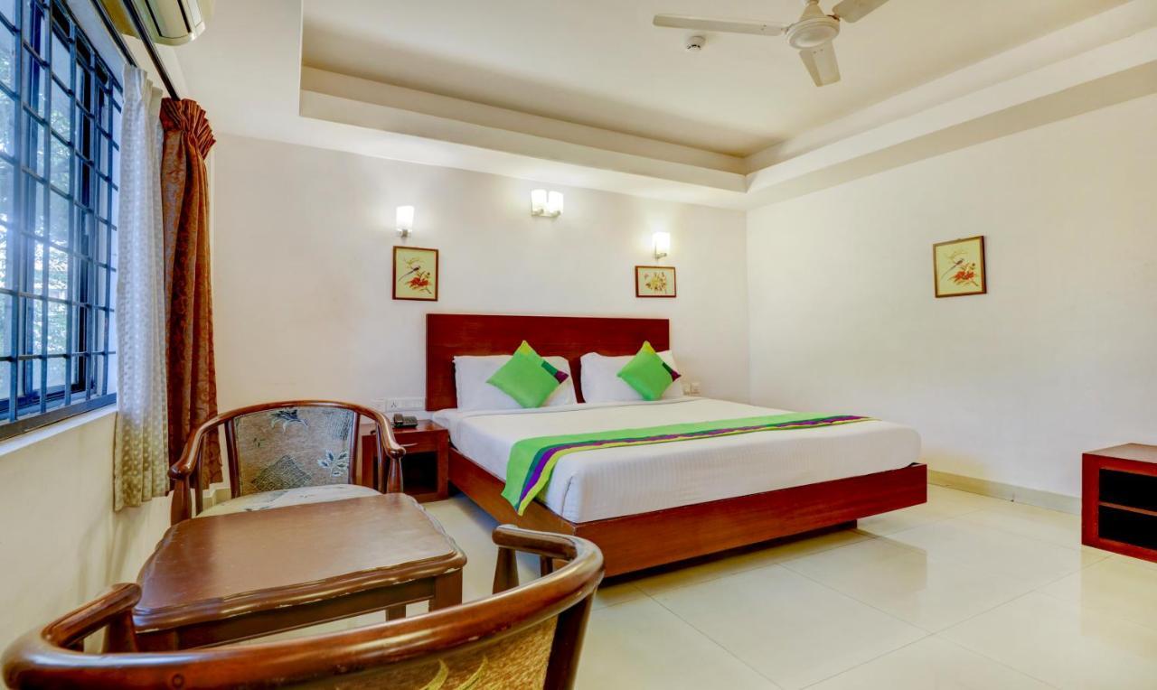 Treebo Trend Central Hotel Museum Road Thrissur Exterior photo