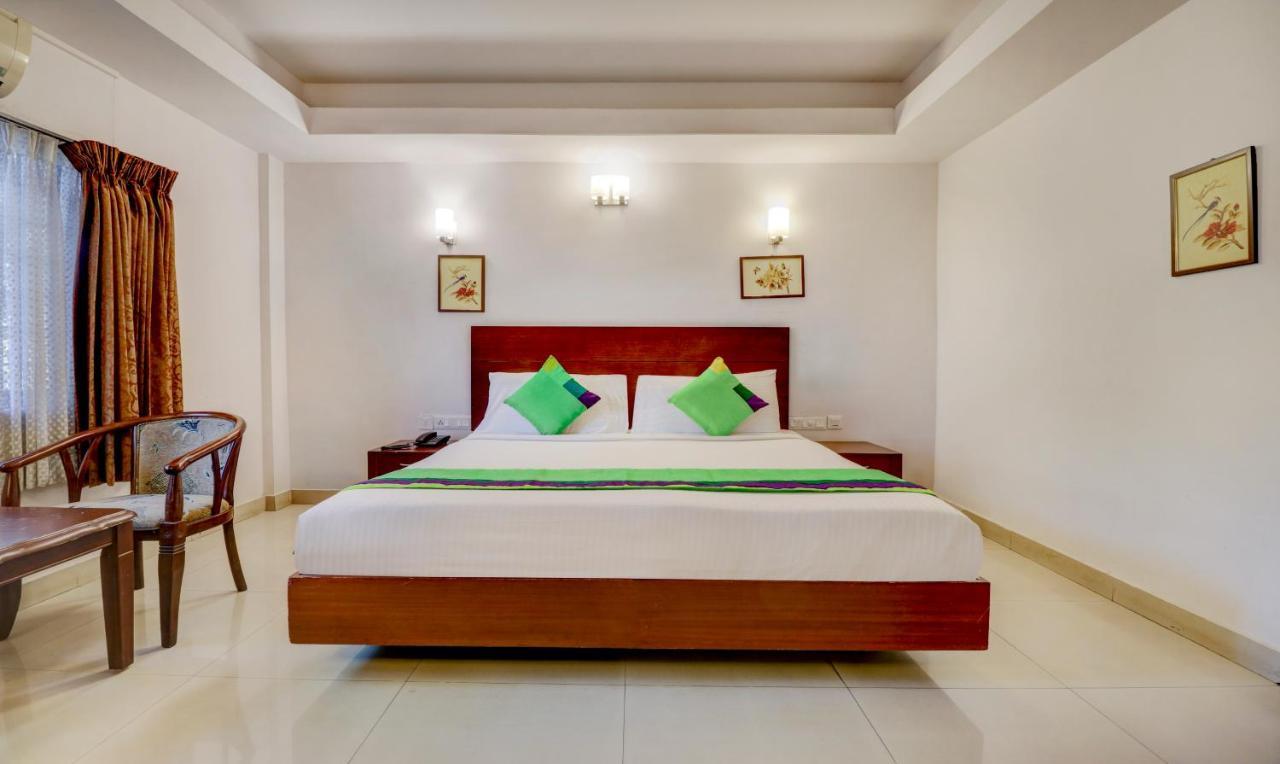 Treebo Trend Central Hotel Museum Road Thrissur Exterior photo