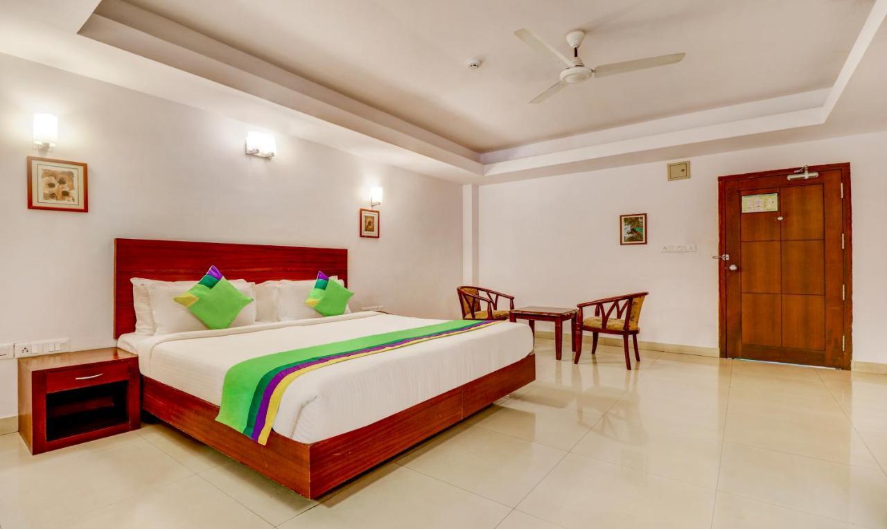 Treebo Trend Central Hotel Museum Road Thrissur Exterior photo
