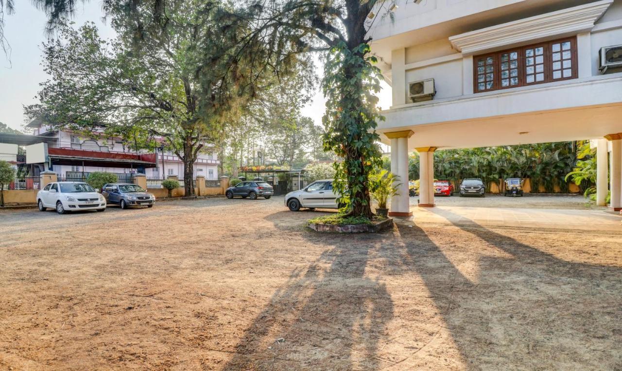 Treebo Trend Central Hotel Museum Road Thrissur Exterior photo